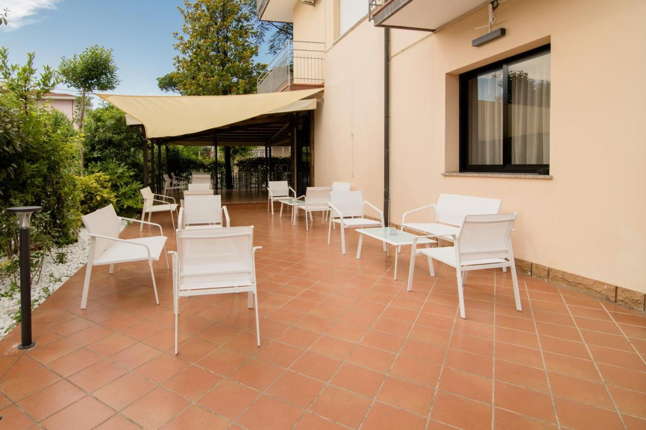 Hotel Lydia Cervia Exterior photo